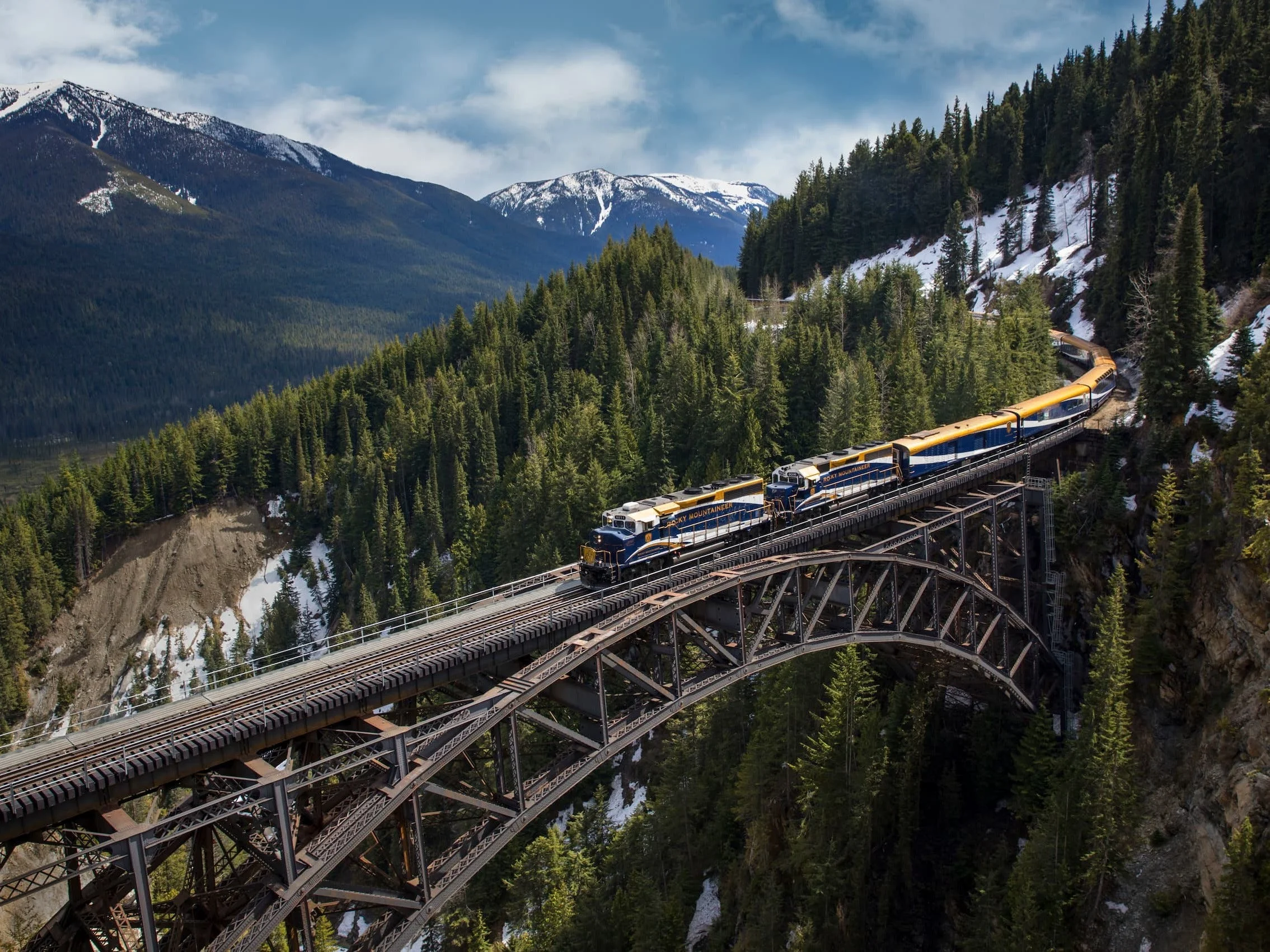 How to Shoot a Train Travel Video on Your iPhone